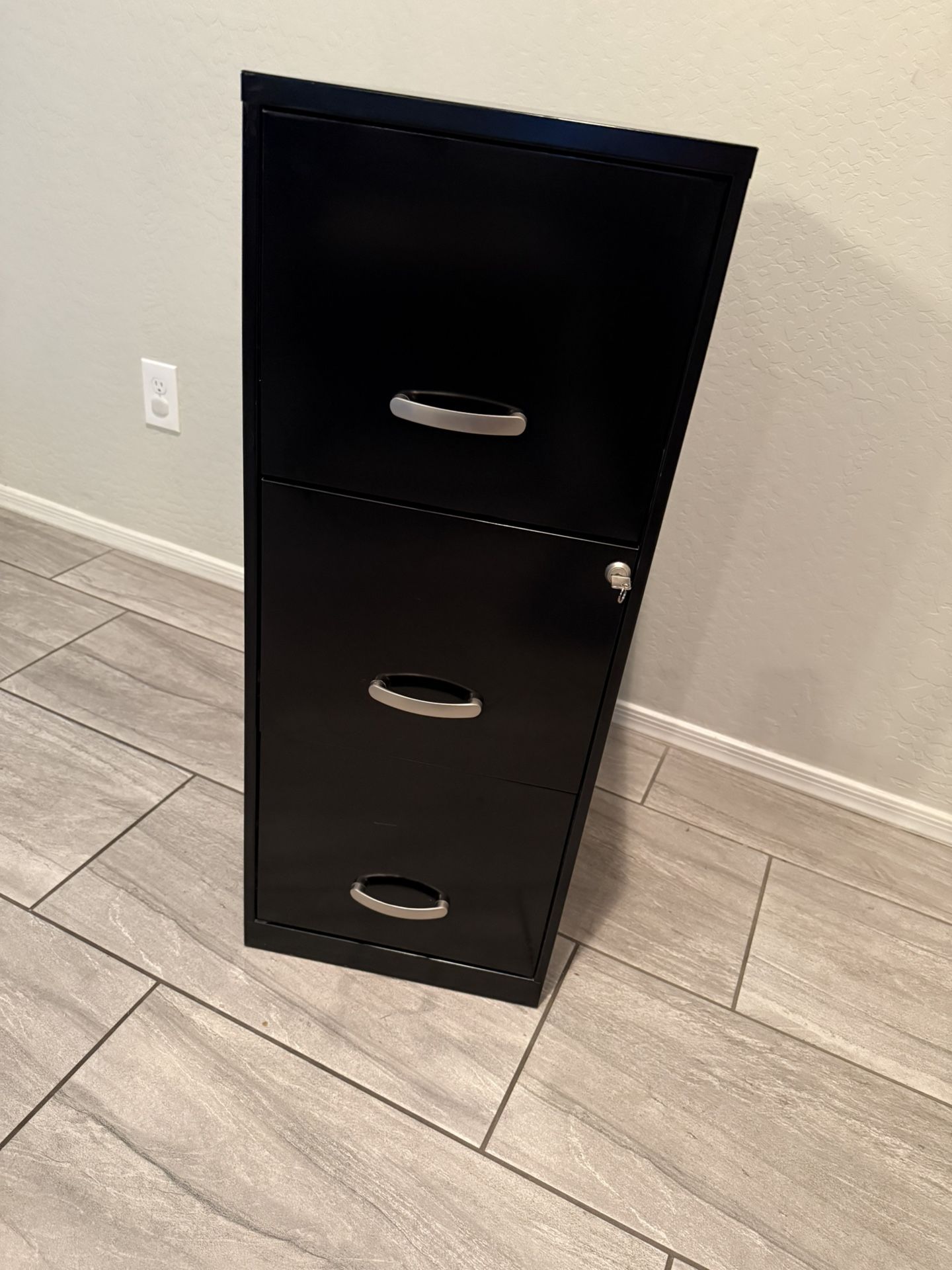 Black 3 Drawer Filing Cabinet With Key