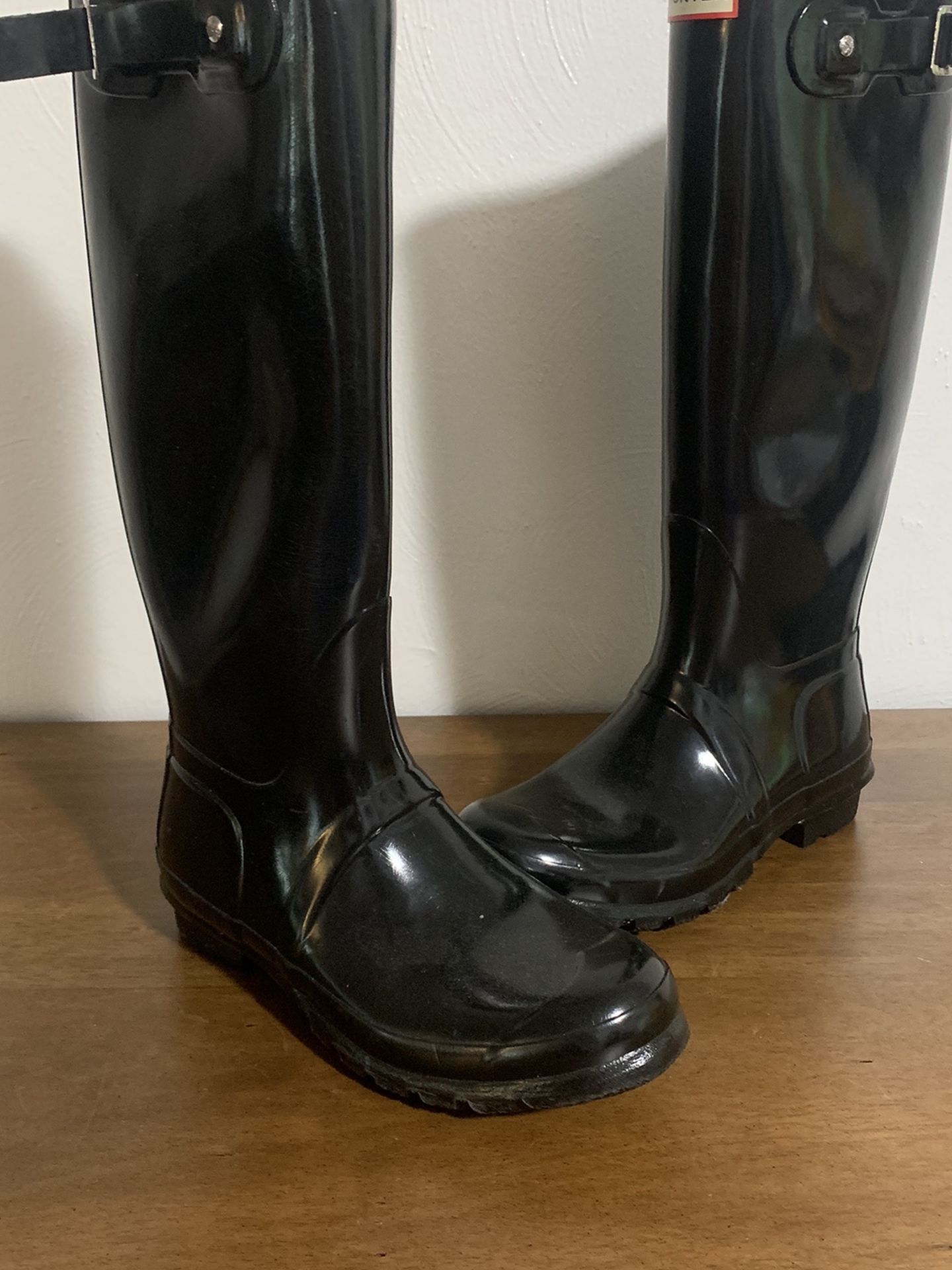 $30 Hunter Women's Original Tall Gloss Buckle Strap Rain Boots, Womens, 9M, Black