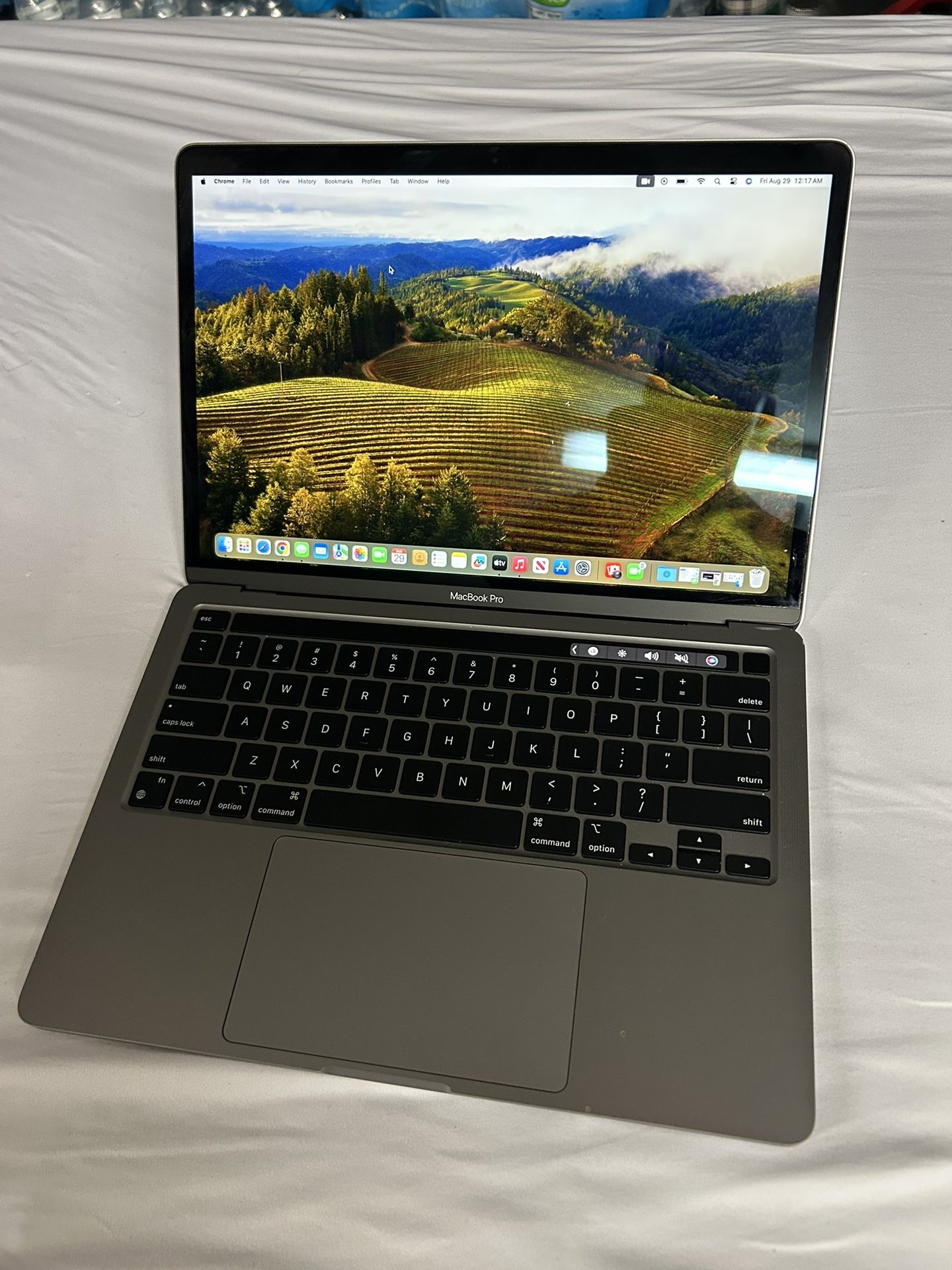 2022 APPLE MACBOOK PRO