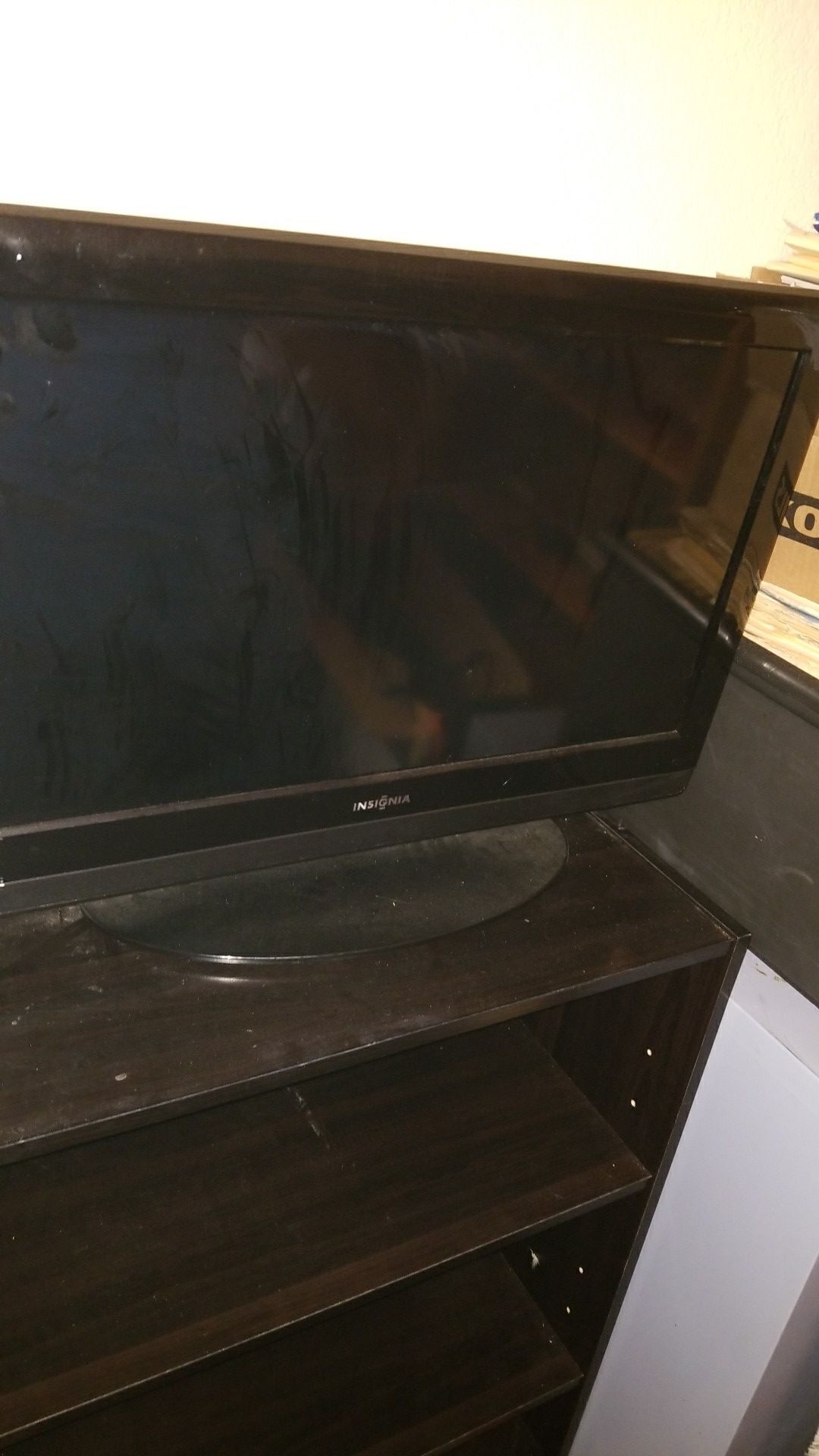 Lcd tv with DVD built in. Older but works fine