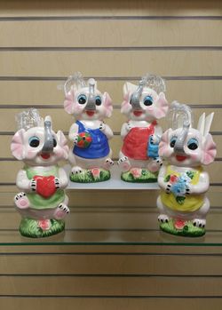 Elephant Holder & Cookware Utensils set _ $9.99 = 1 ( NEW ) Red. Blue. Yellow. Green