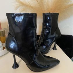 INC Woman’s Pointed Boots