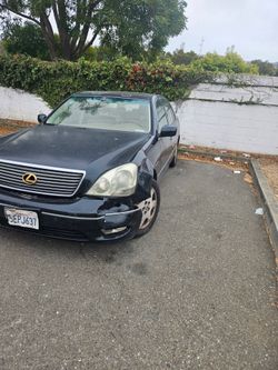 2004 Lexus LS 430