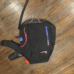black and pink nike elite backpack 