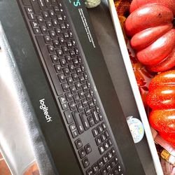 logitech mX keys s 