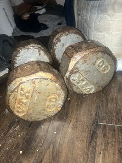 2 50 pound dumbbells