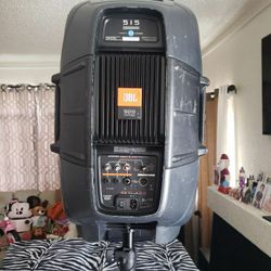 JBL EON SPEAKER 