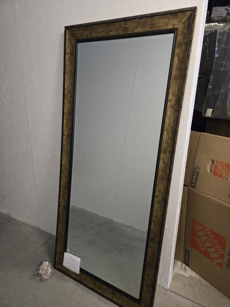 Body Mirror