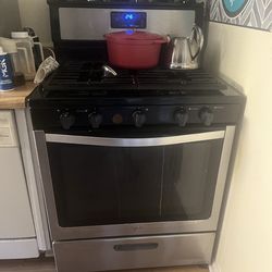 Whirlpool® 5.1 Cu. Ft. Freestanding 5-Burner Gas Stove