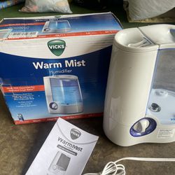 Vicks Warm Must Humidifier New In Box 