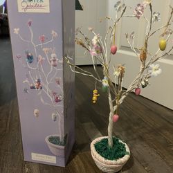 Easter Prop Tree