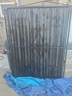 IRON GATE WIDTH 48 5 HIGHT  400 Glendora pick up
