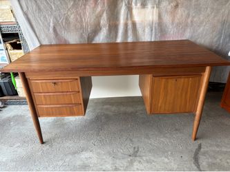 Gunnar Nielsen Tibergaard Desk Mod-Century Modern Teak Desk