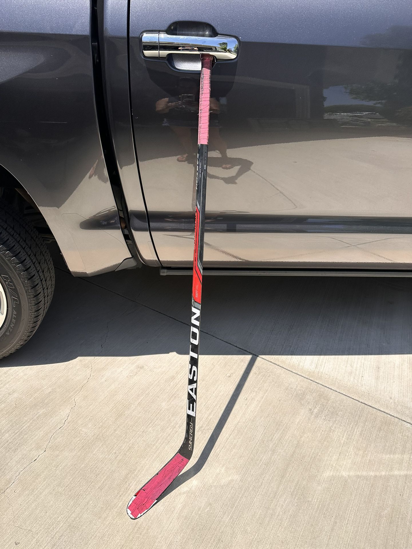 easton carbon fiber hockey stick