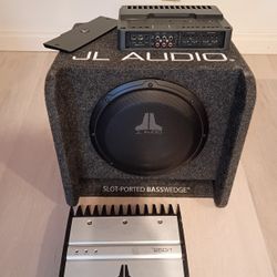 Jl Audio 250 1  Chanel Jl Audio Rd 400  4 Channel  Jl audio Subwoofer  W0  10 Inchs Take $390