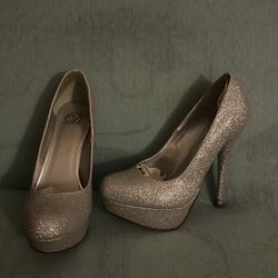 Silver Shoes 