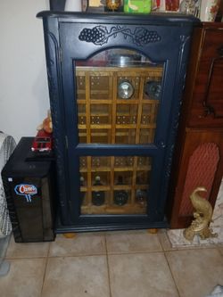 Wine case