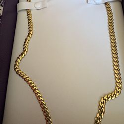 Yellow gold Cuban link chain/rope bracelet