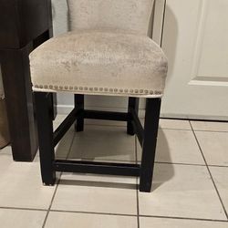 Chair $10