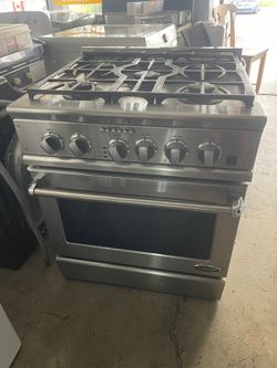 DCS 30” GAS STOVE 