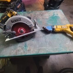 Dewalt Saw And Doble Cutters  20v 