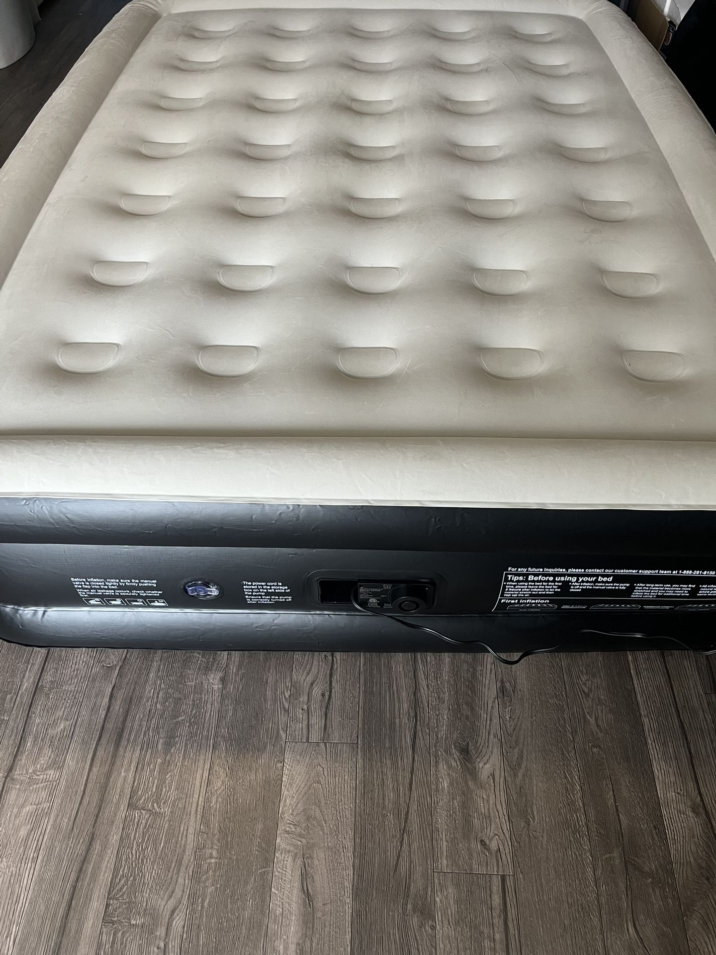 $40 OLAR HIKE AIR MATTRESS WITH BUILT IN PUMP