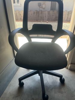 Black Desk Chair