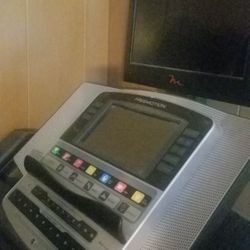 Freemotion Interactive Treadmill