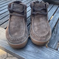 Ugg  Chukka Boots 