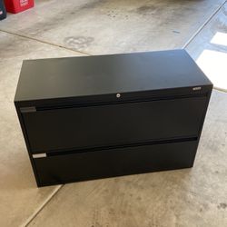 2-Drawer File Cabinet 