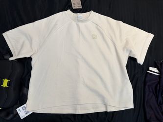 Women's Puma Shirt Size Small (loose fit)