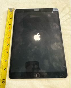 Apple iPad Air 3rd Generation (2019), 10.5-Inch, 64GB, Wi-Fi, Space Gray