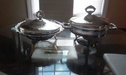 Oneida Food Serving Trays