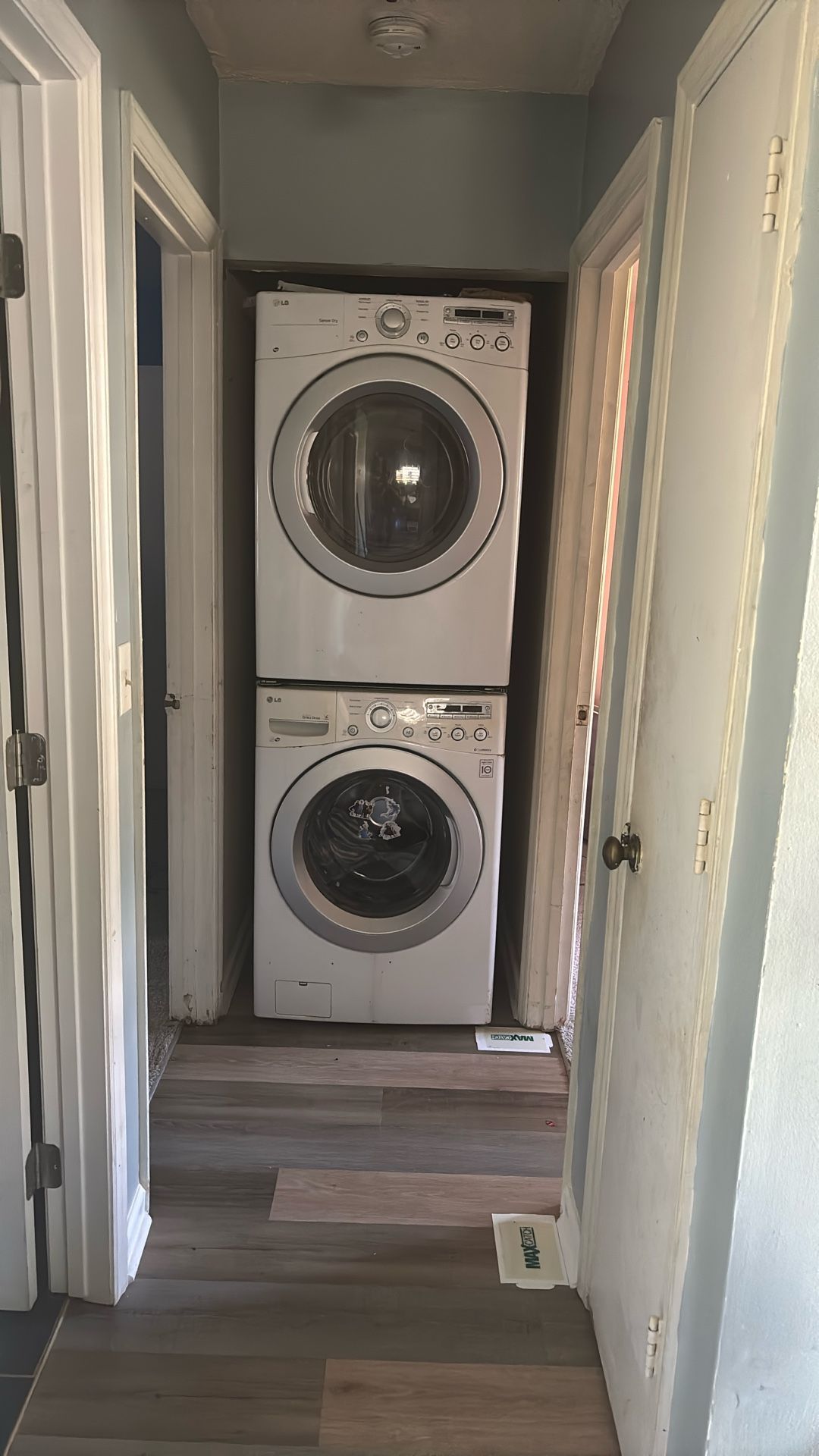Lg Washer And Dryer .