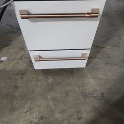 24” White Ge cafe Double Drawer Dishwasher 