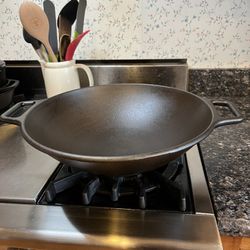 Lodge USA P14W - Cast Iron 14” Wok