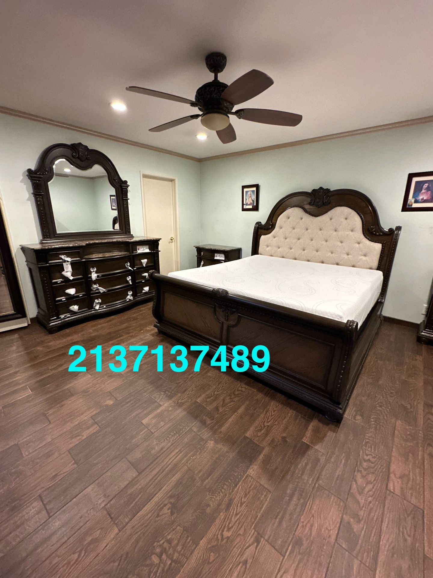 4pc King Size Bedroom Set / mattress included / New In Box Bonita recamara Medida King de 4 Piezas / Colchon Incluido Nueva en Caja