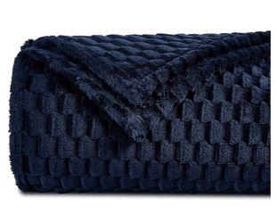  Decorative Soft Plush Fleece Throw Blanket