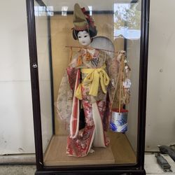 Japanese Geisha Dolls