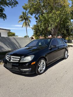 2014 Mercedes-Benz C-Class