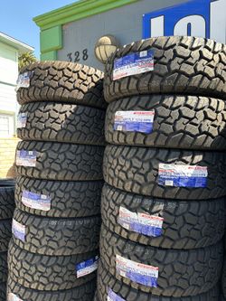 35x12.50r17 Atlander tires nuevas con 50,000 millas de Vida las 4