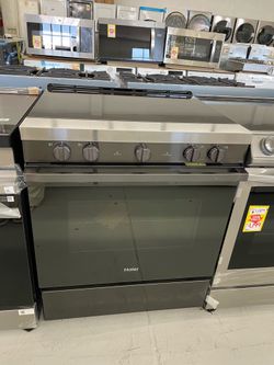 HAIER 30” Slide In Range Electric 220v