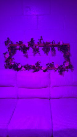 Bare Frame And (2) White Rose Decor