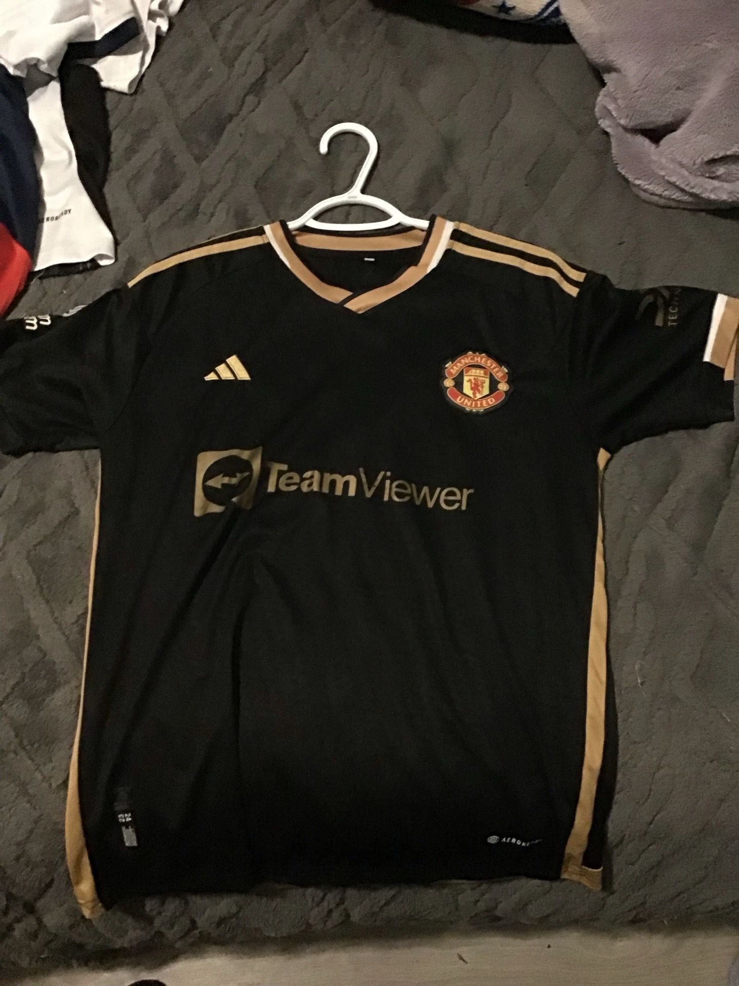 Manu adidas