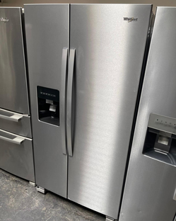 Deal: Whirlpool Stainless Side‑by‑Side w/ Ice Maker – Clean
