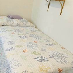 TWIN BED FRAME & Mattress - Like new