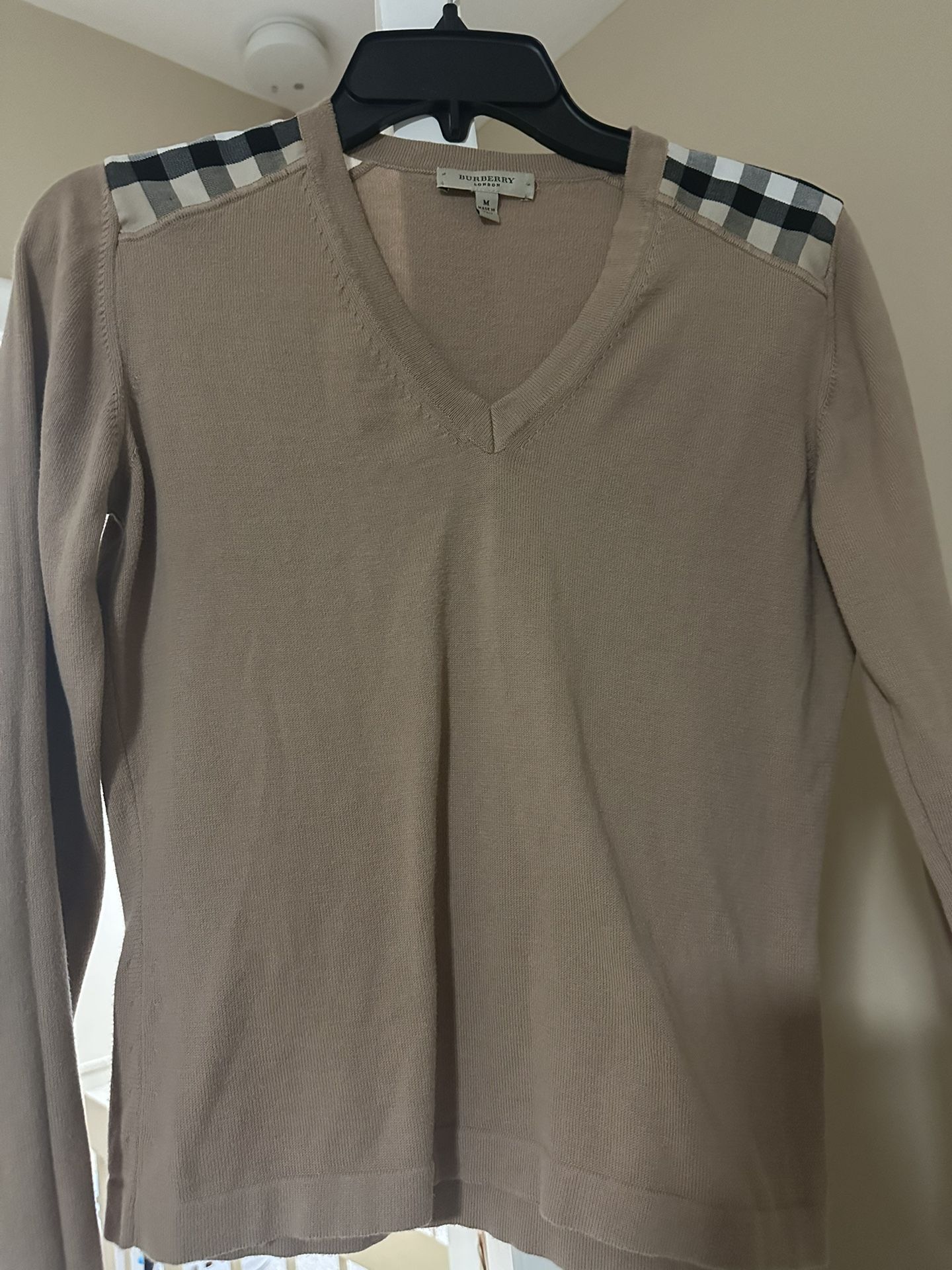 Long Sleeve V Neck Shirt