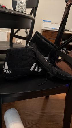 Wrestling Shoe