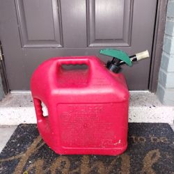 5 Gallon Gasoline Can