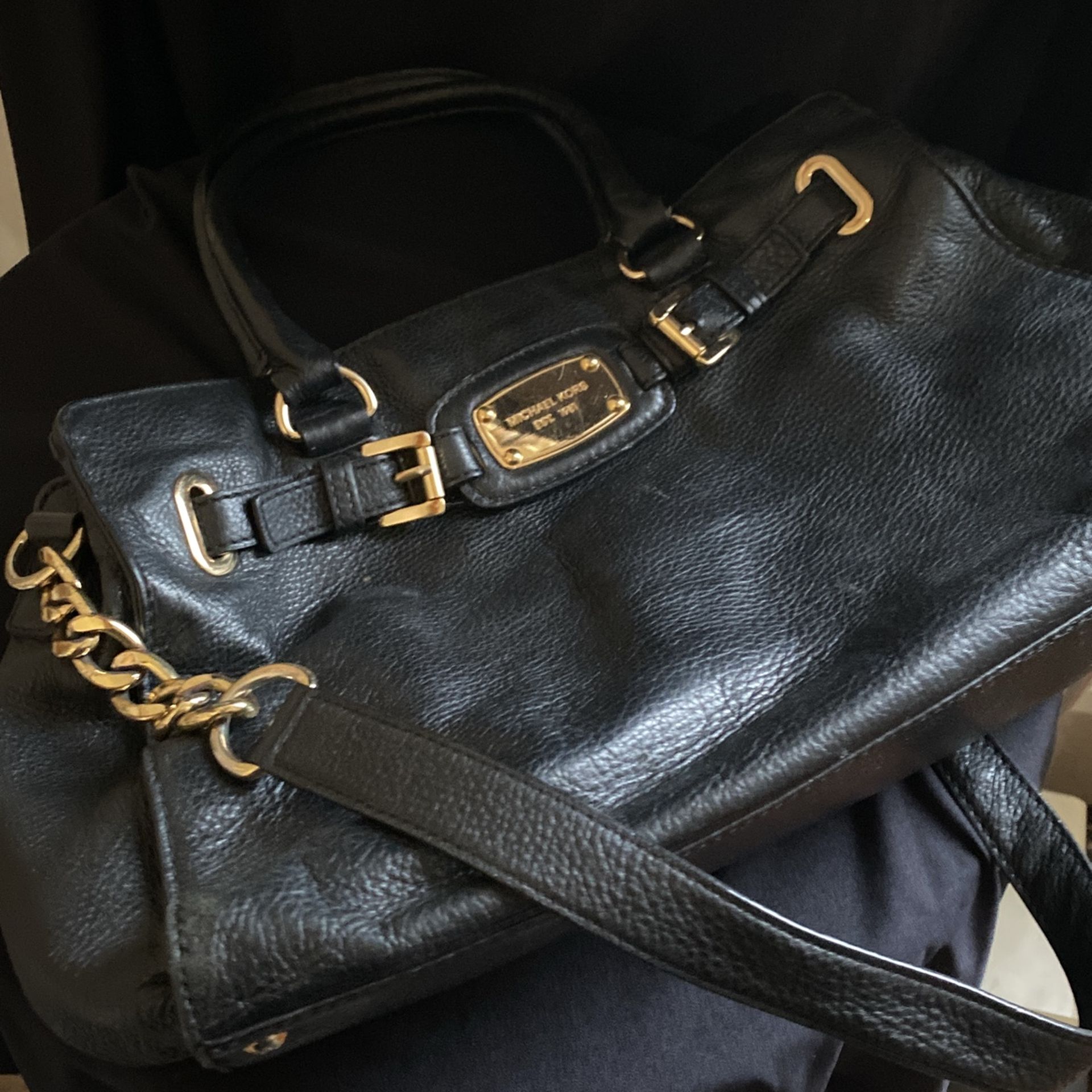 Michael Kors Black Leather Shoulder Bag With Handles